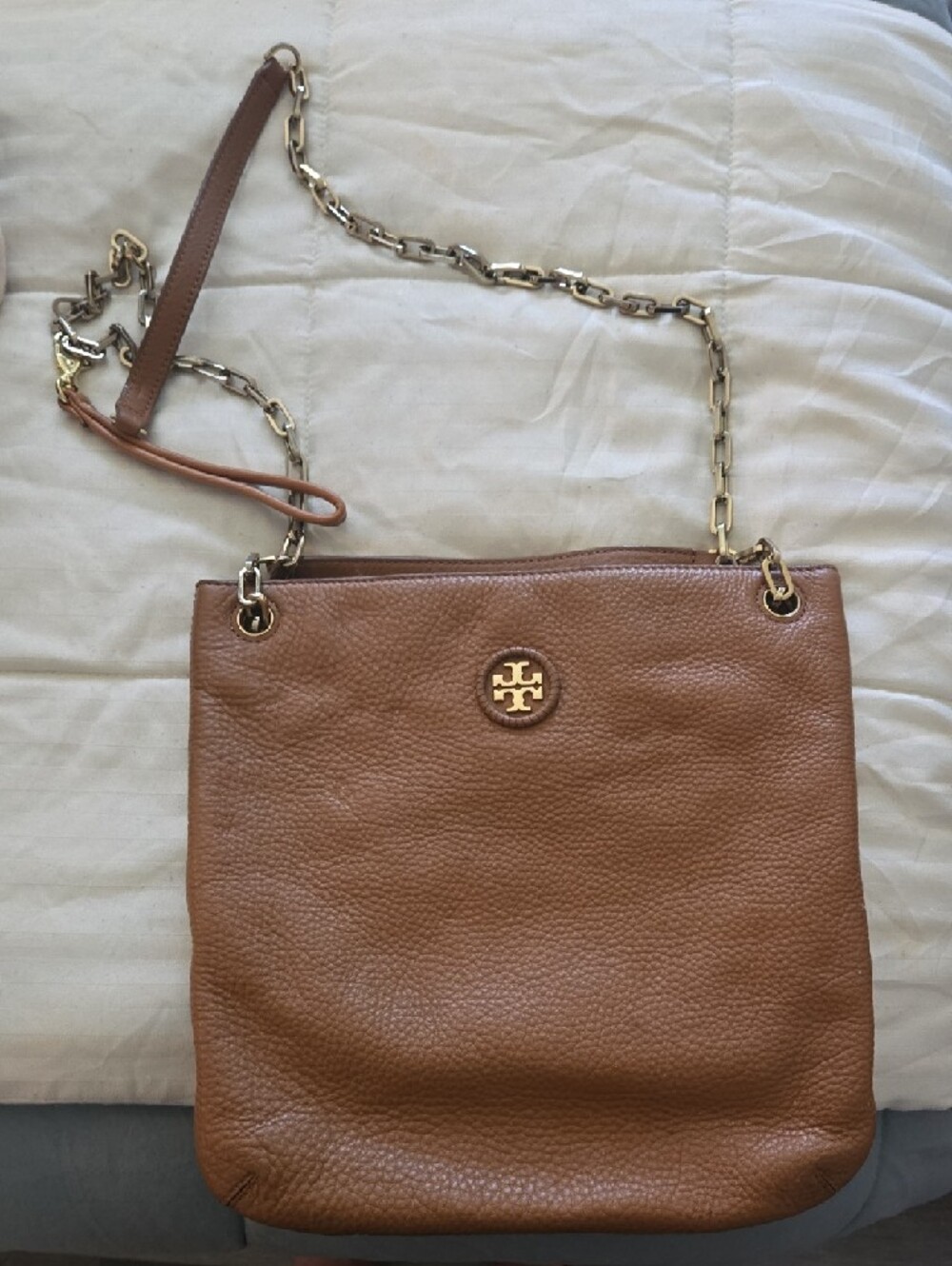 Tory Burch Tan Pebbled Leather Chain-Shoulder Tote - Picture 2 of 5